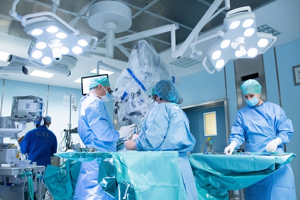 Neurochirurgia, oltre 600 interventi in un anno