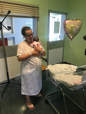 Plasma in gravidanza, nasce la bimba. La mamma: “Questa è la più grande vittoria della mia vita”