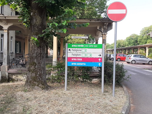 Ospedale di Mantova, nuova segnaletica per orientarsi