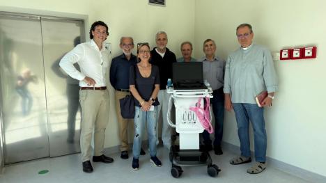 Un momento della donazione